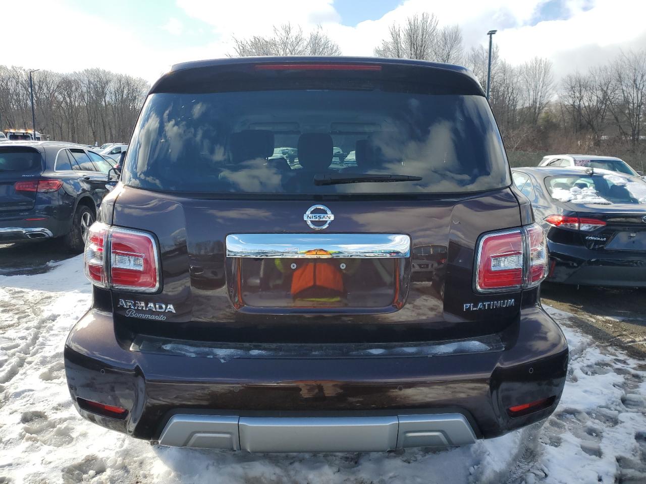 2017 Nissan Armada - Image 6