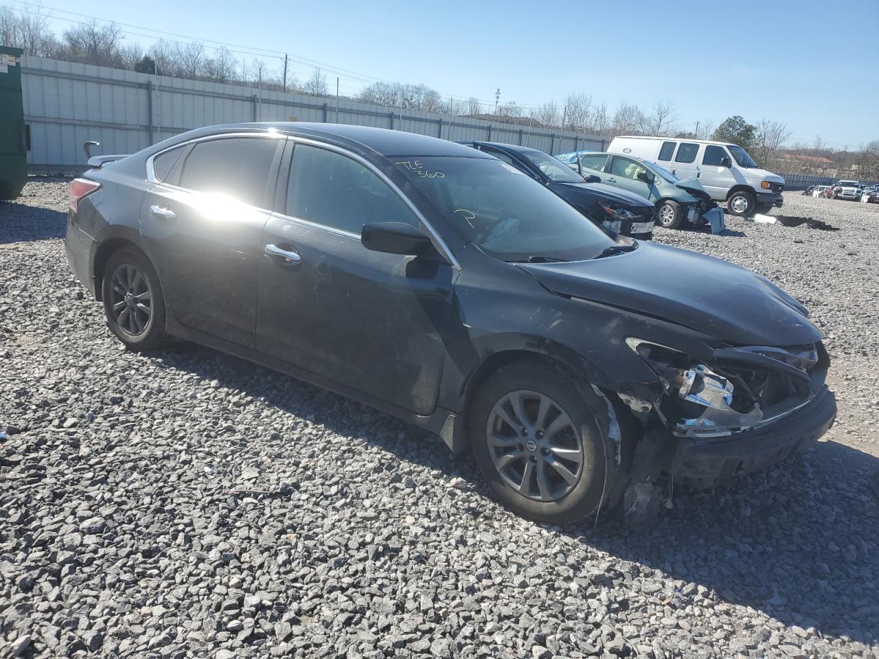 2015 Nissan Altima - Image 4