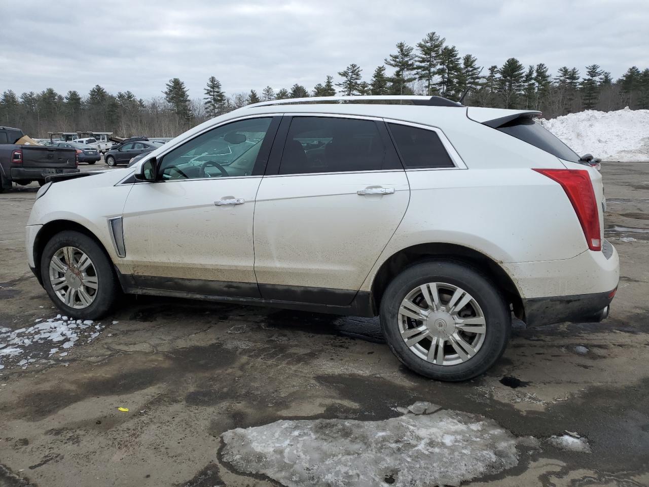 2013 Cadillac SRX - Image 2