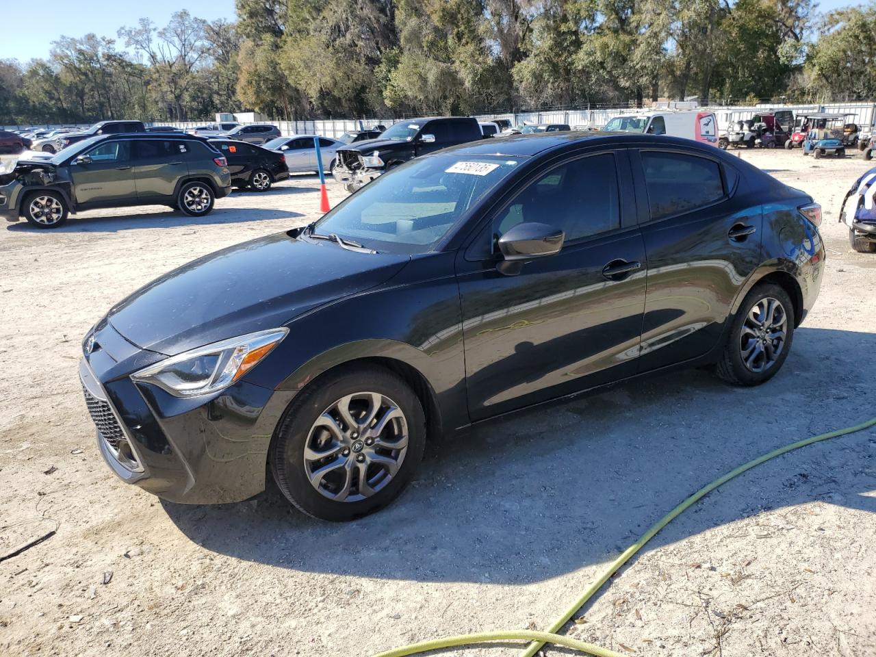 3MYDLBYV0KY518897 TOYOTA YARIS 2019