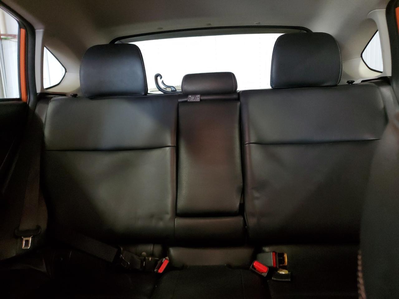 2014 Subaru XV - Image 10