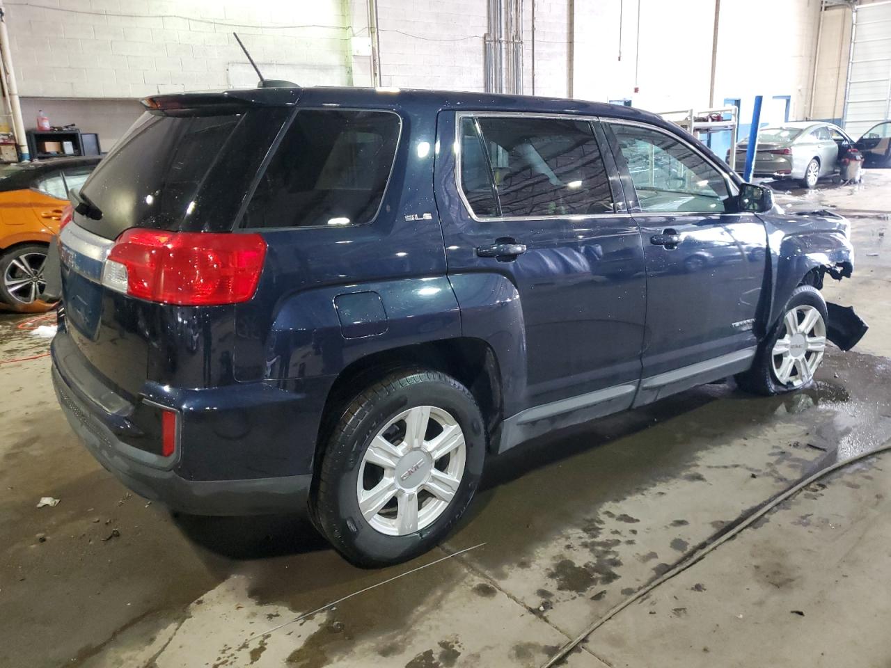 2016 GMC Terrain - Image 3