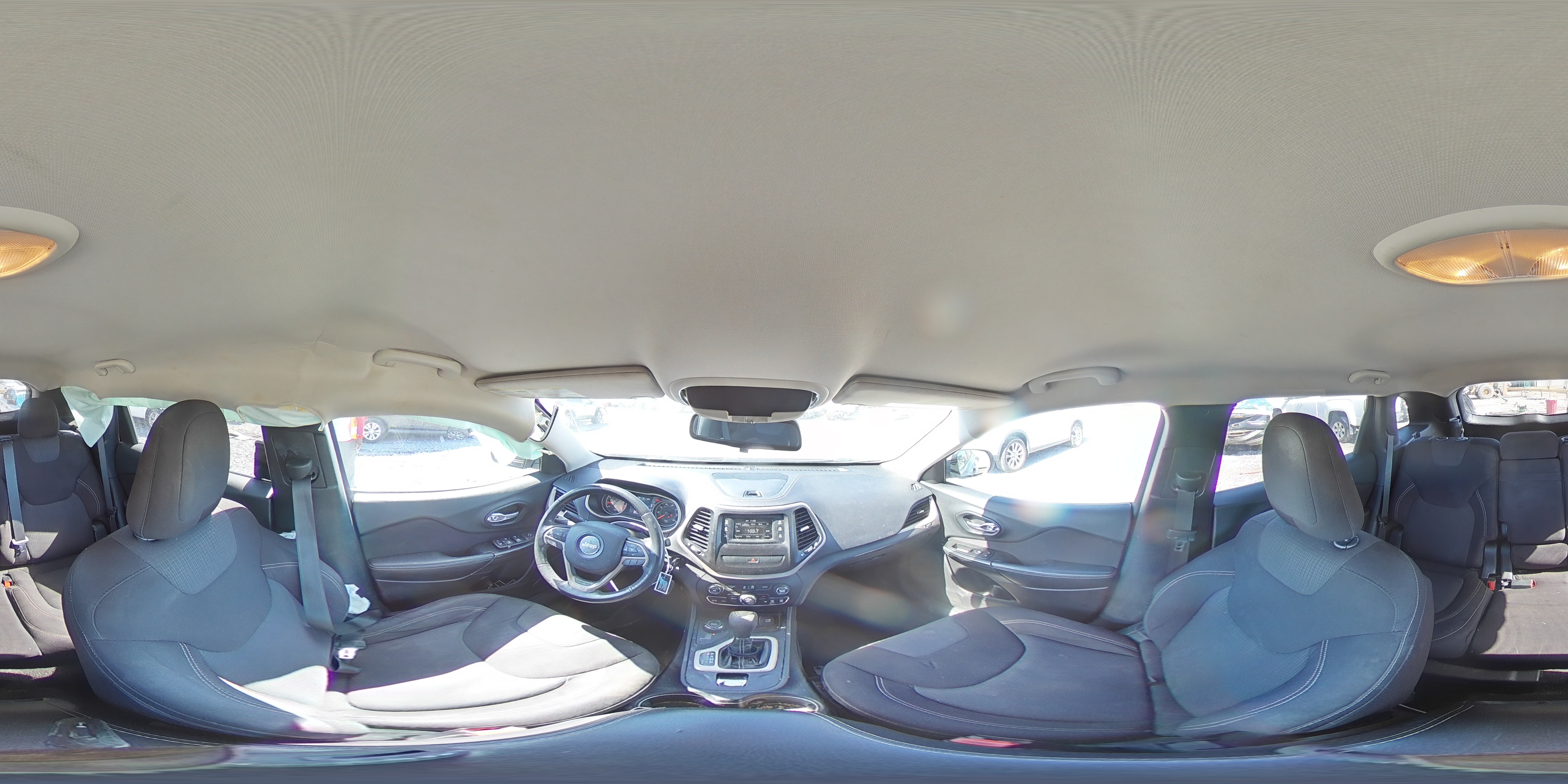 2015 Jeep Grand Cherokee - Image 15
