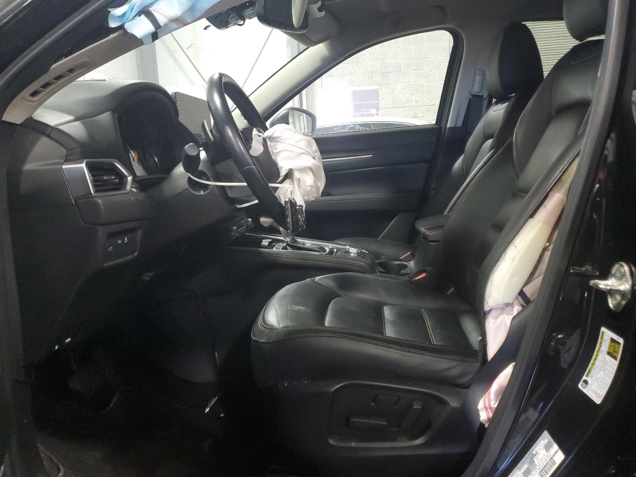 2021 Mazda CX-5 - Image 7