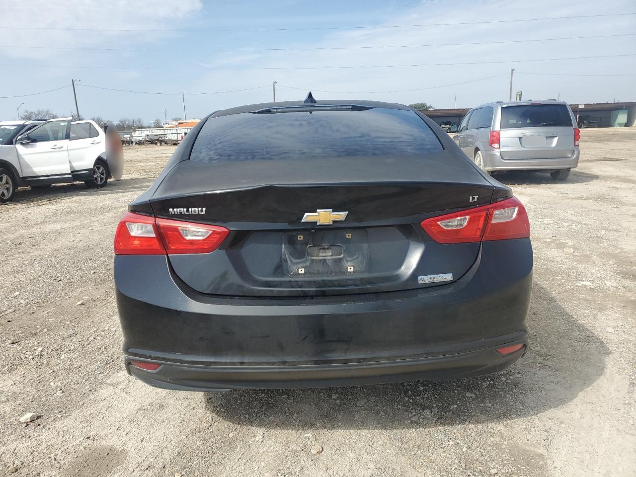2016 Chevrolet Malibu - Image 6