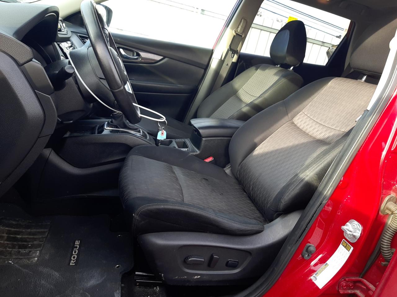 JN8AT2MV8HW254422 NISSAN ROGUE 2017