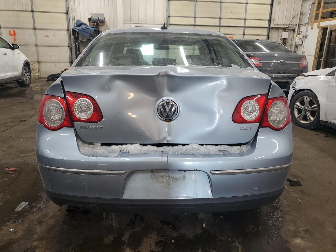 2008 Volkswagen Passat - Image 6