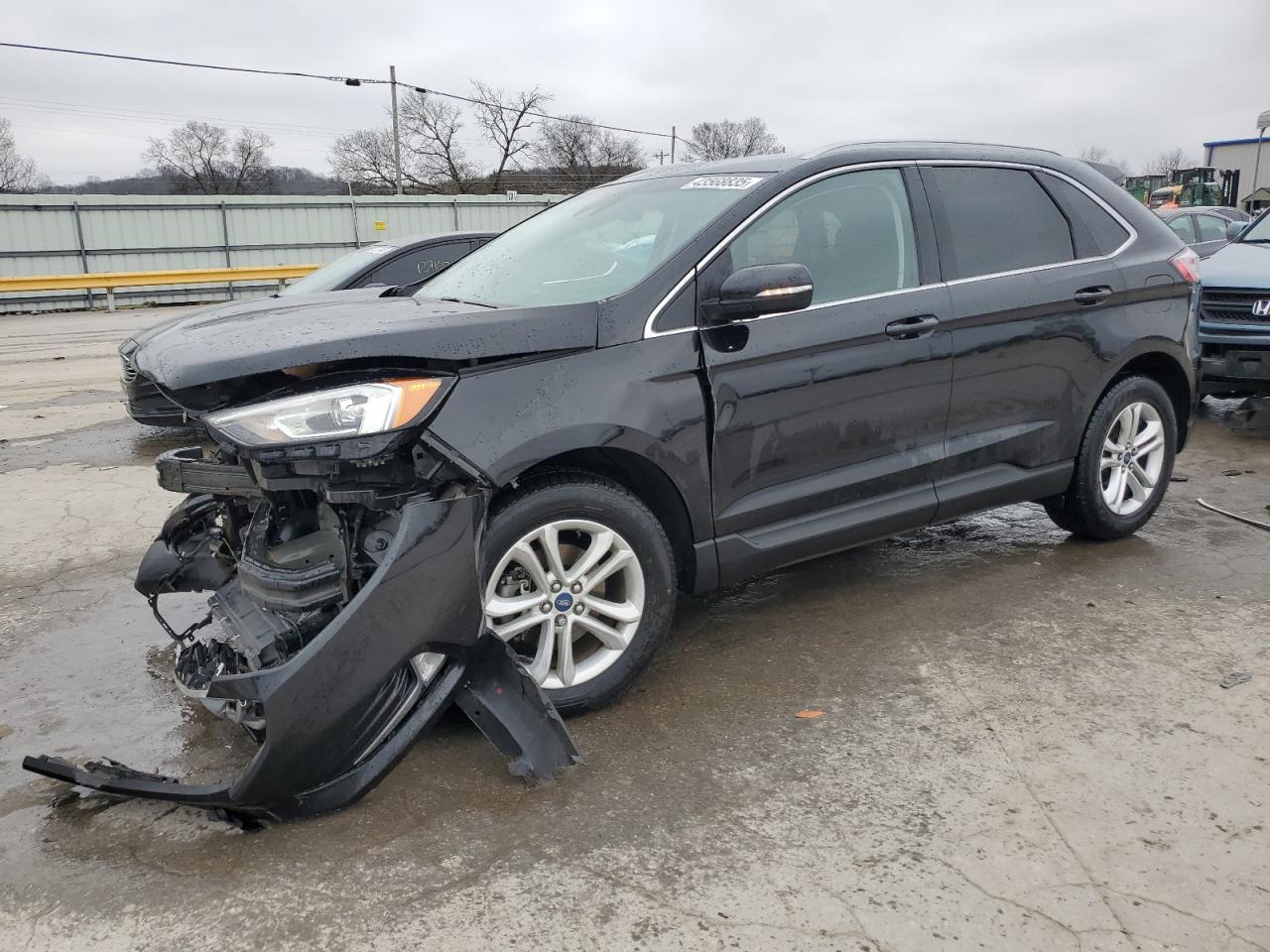 2019 Ford Edge - Image 1