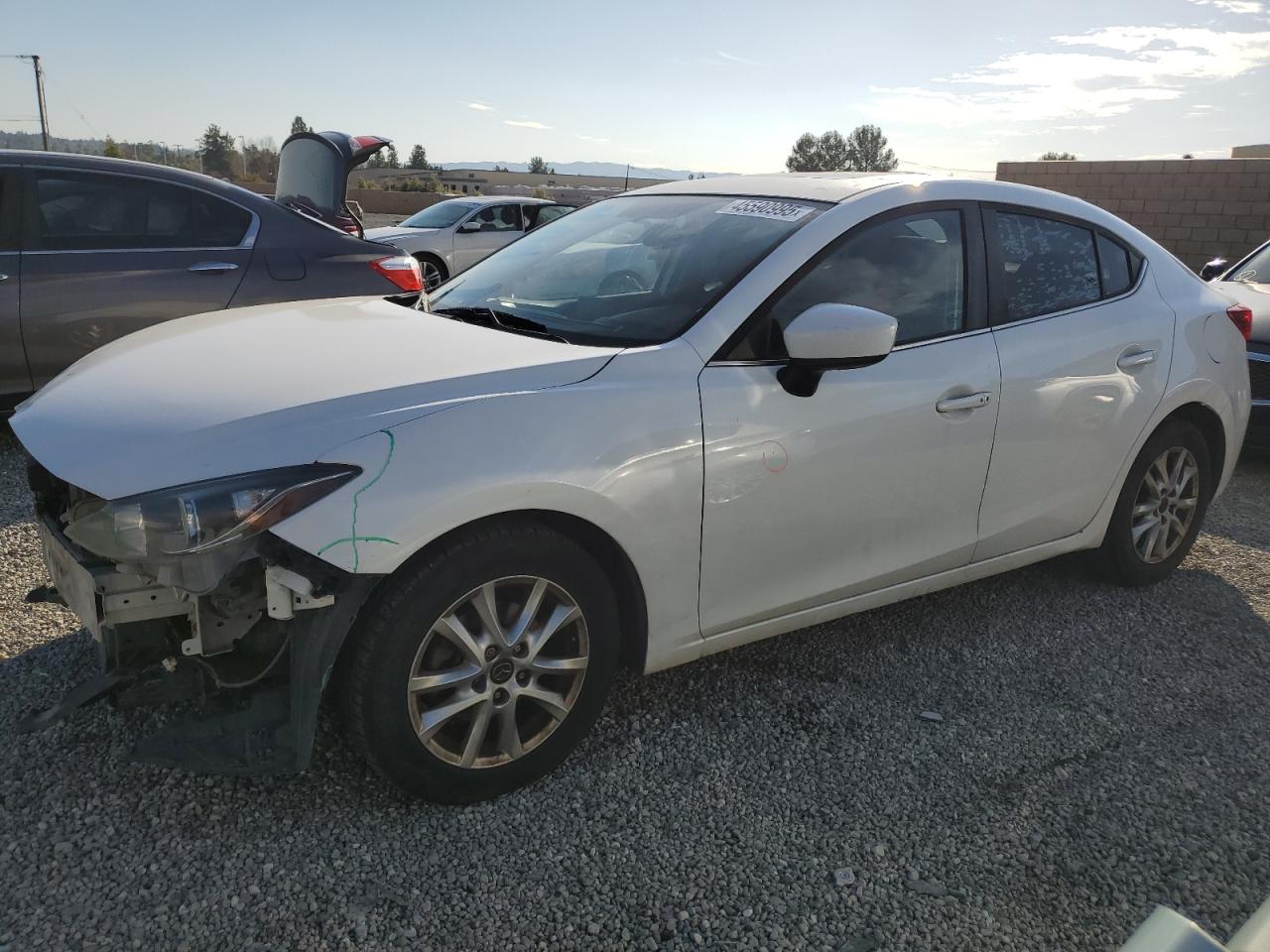 2016 Mazda 3 Touring للبيع في Mentone، CA - Front End