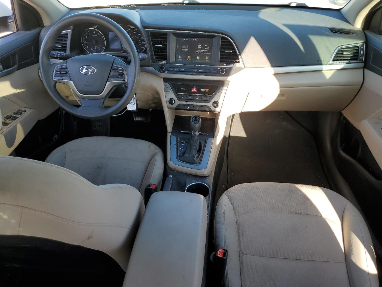 2017 Hyundai Elantra - Image 8