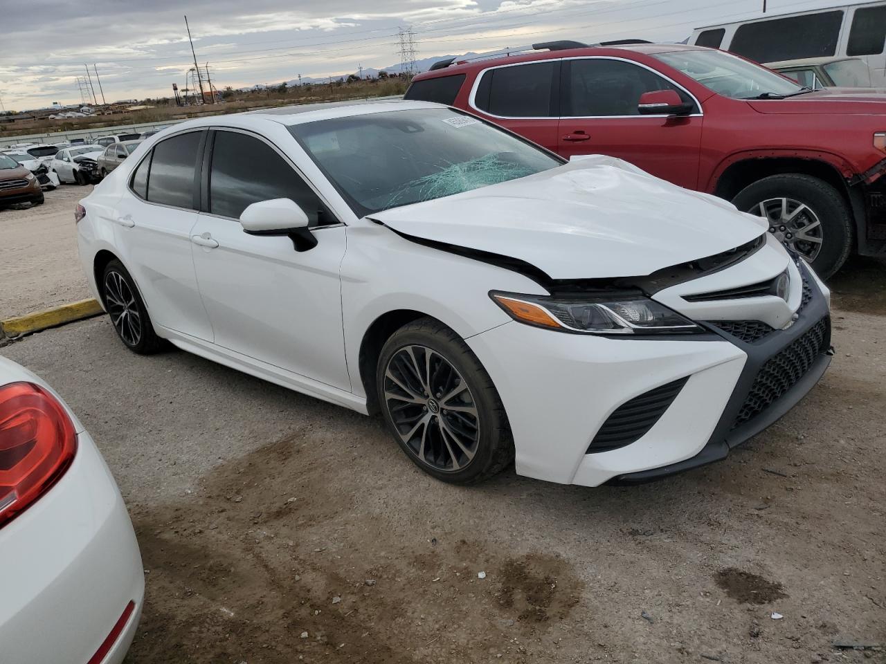 4T1B11HK3JU079431 TOYOTA CAMRY 2018