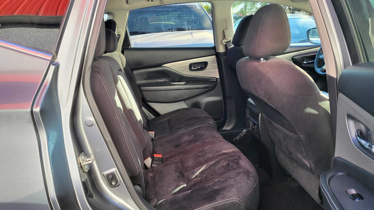 2016 Nissan Murano - Image 6
