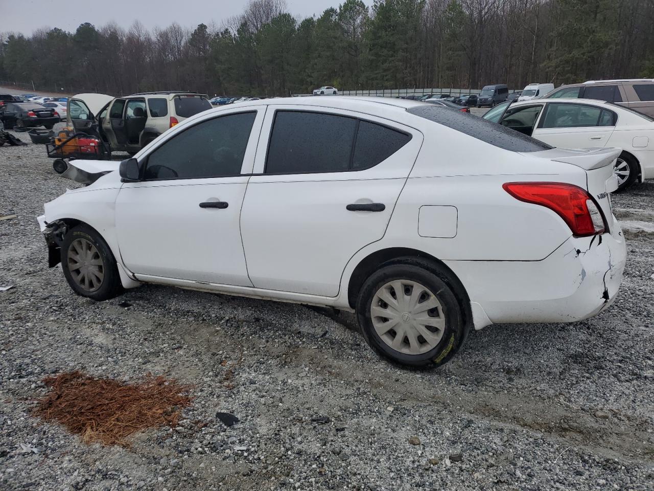 2014 Nissan Versa - Image 2