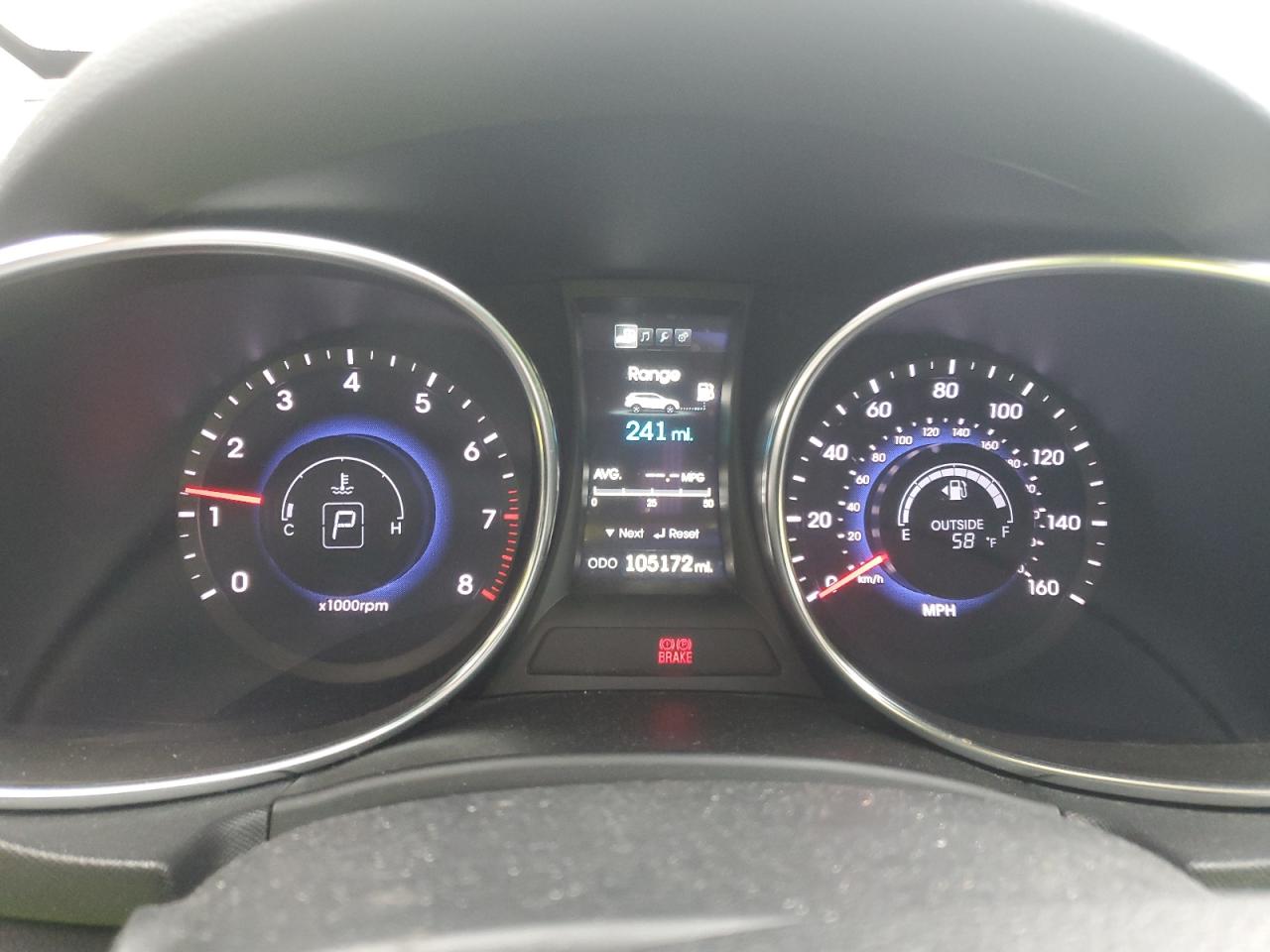 2014 Hyundai Santa Fe - Image 9