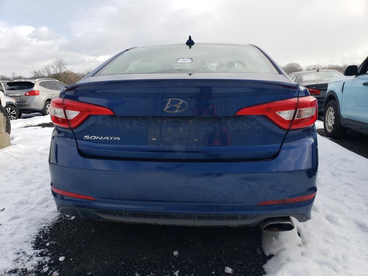 2016 Hyundai Sonata - Image 6