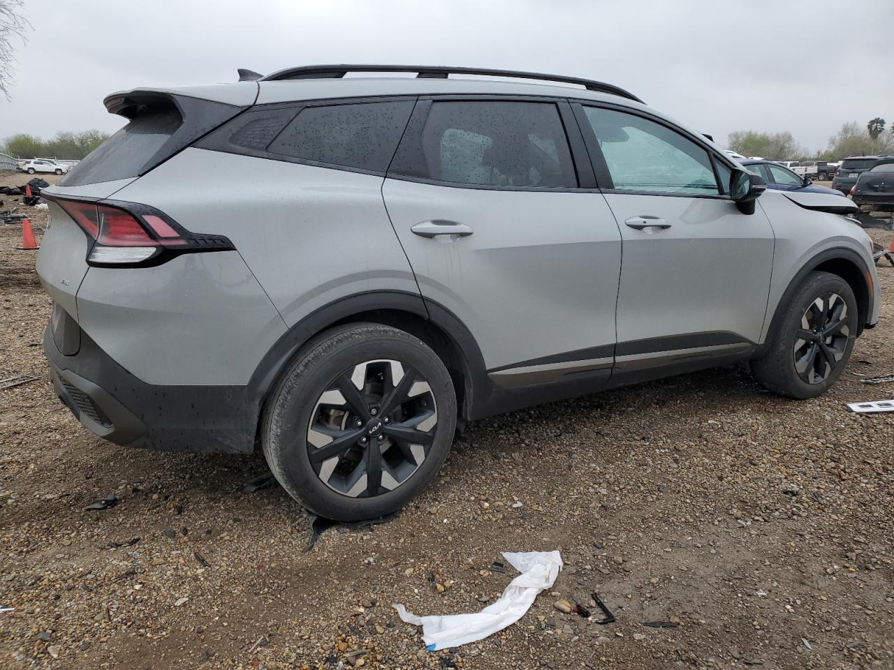 2023 Kia Sportage - Image 3