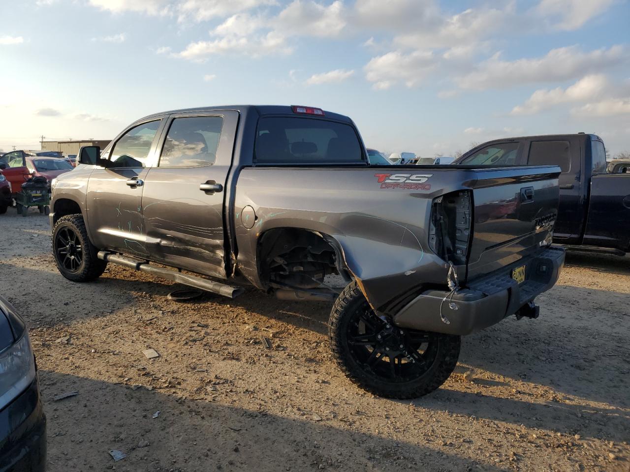 2018 Toyota Tundra - Image 2