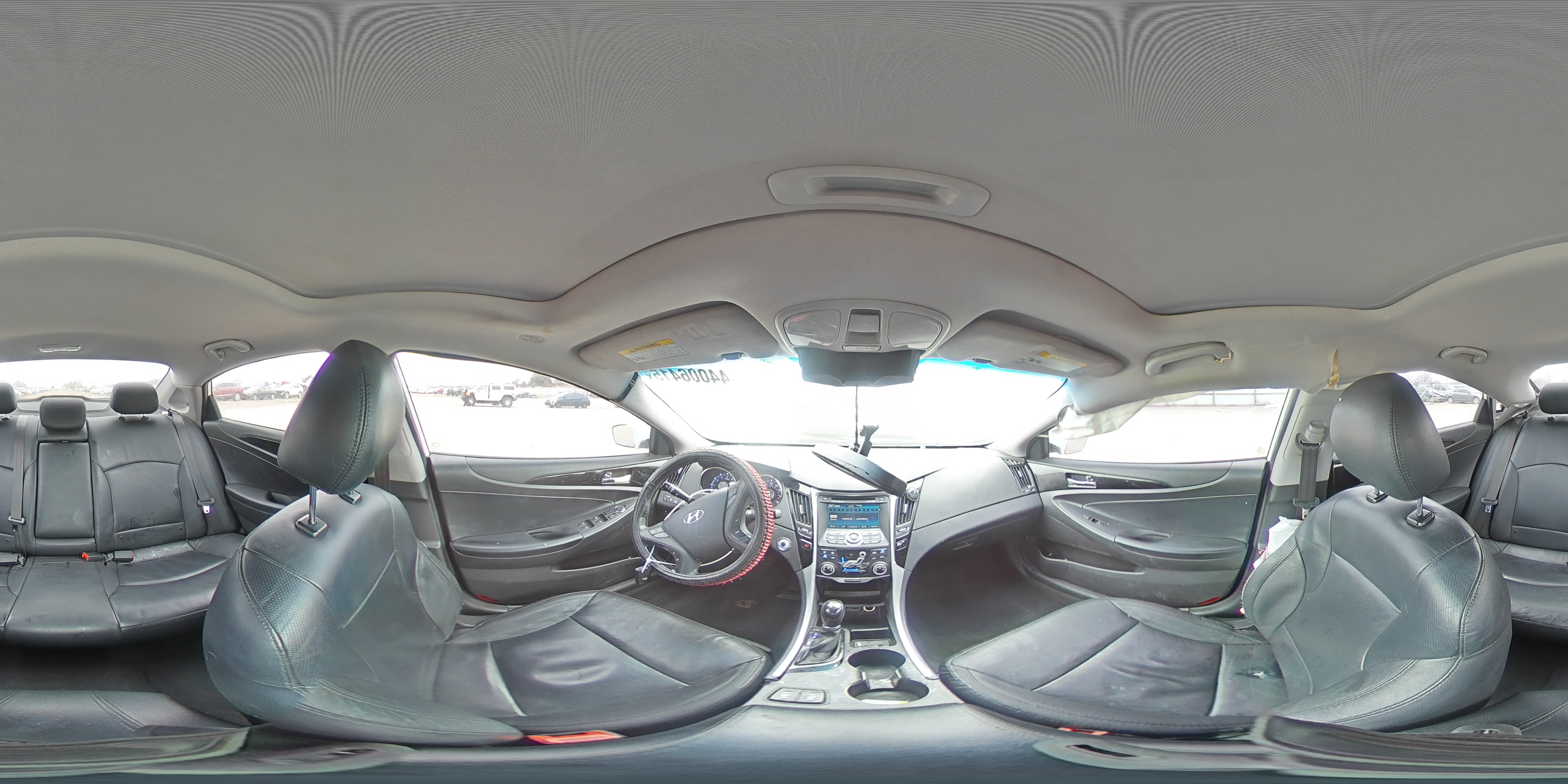 2011 Hyundai Sonata - Image 12