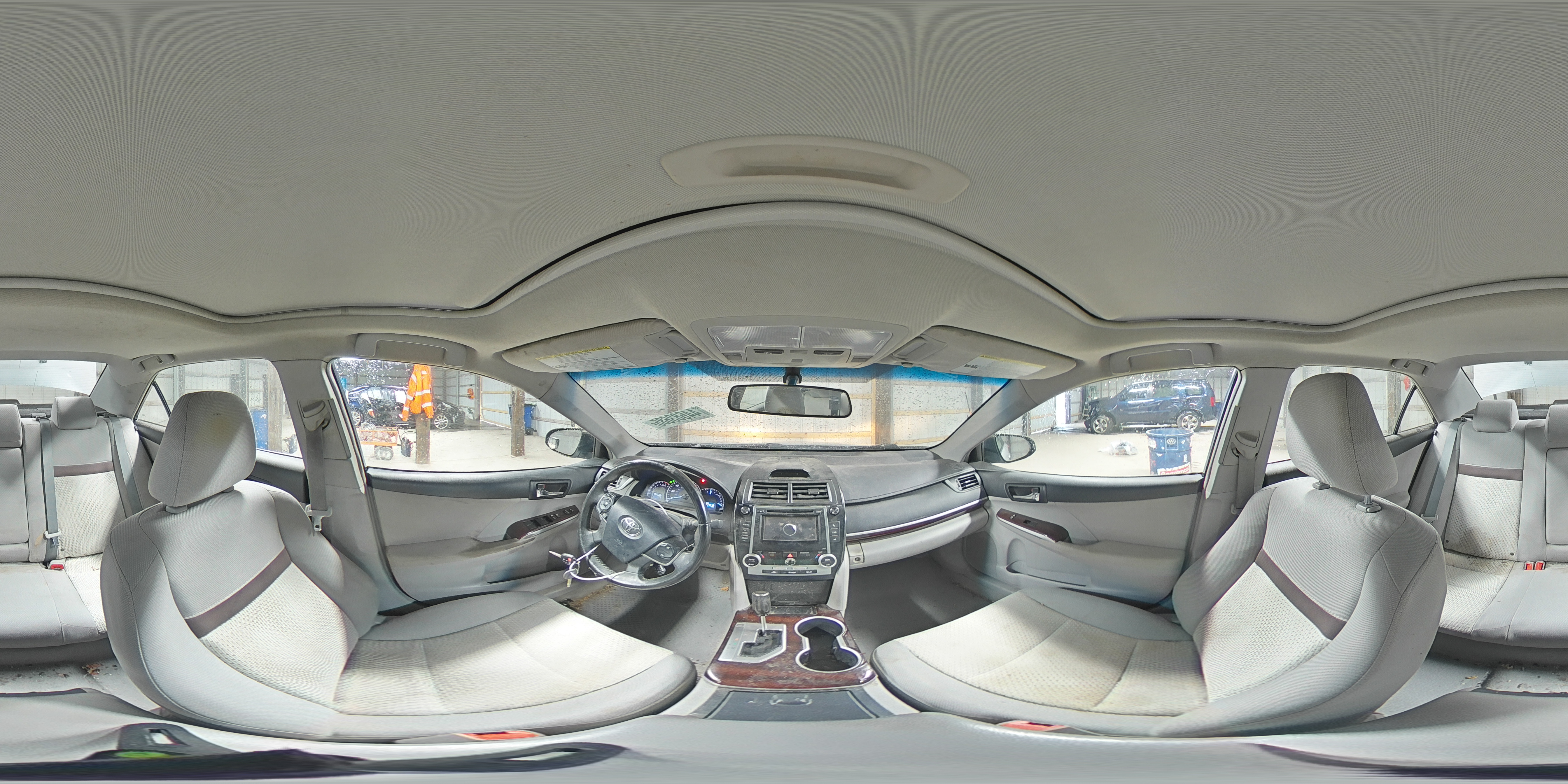 2012 Toyota Camry - Image 13