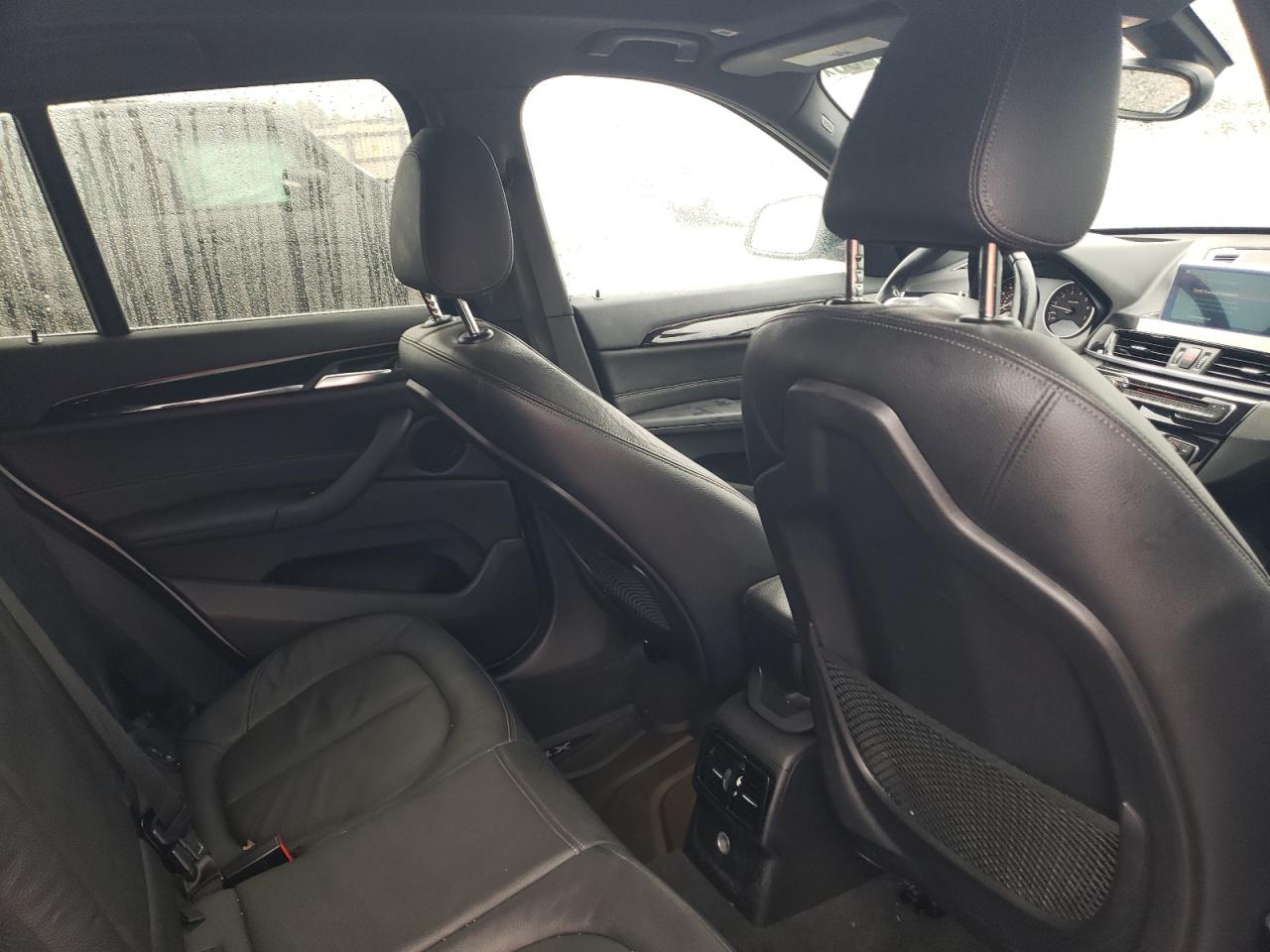 2018 BMW X1 - Image 10