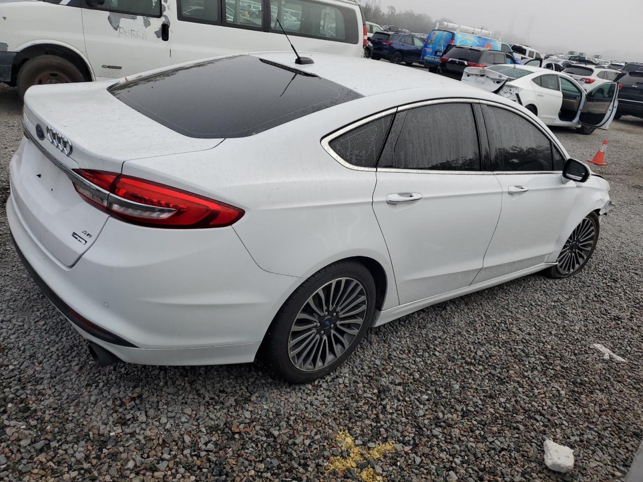 3FA6P0HD2HR363995 FORD FUSION 2017