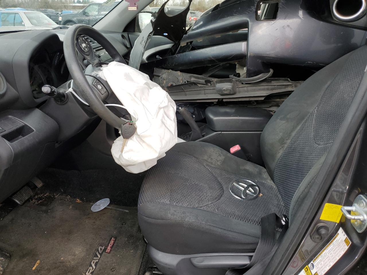2012 Toyota RAV 4 - Image 7