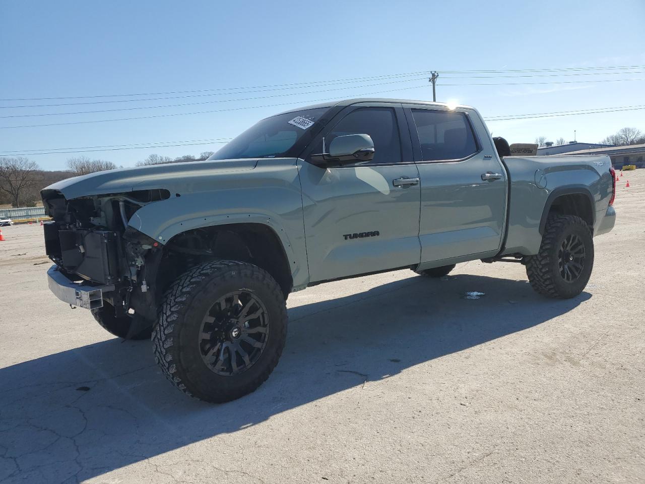 2022 Toyota Tundra - Image 1