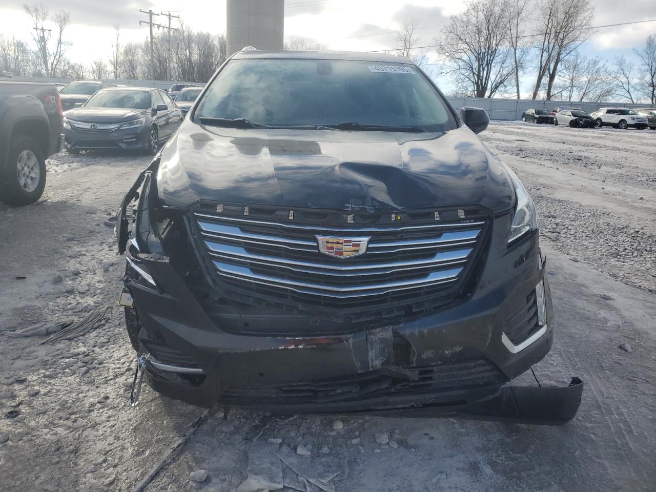 2018 Cadillac XT5 - Image 5