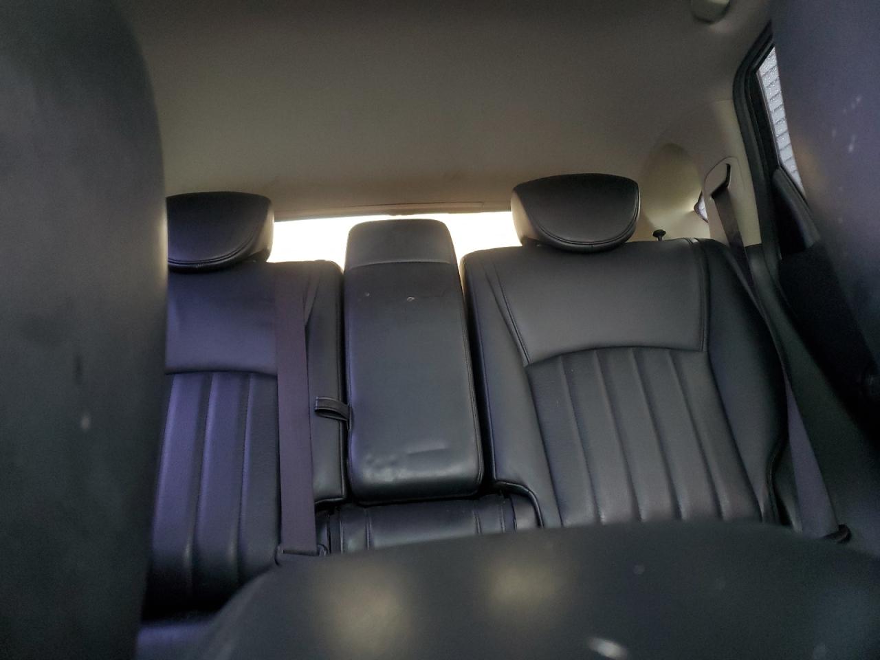 2017 Infiniti QX50 - Image 10