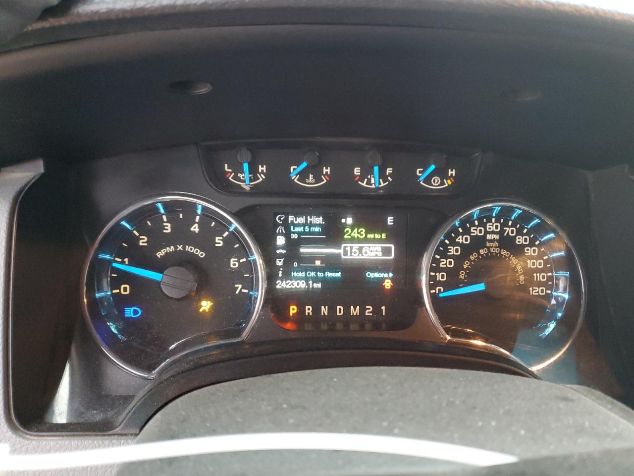 2013 Ford F-150 - Image 9