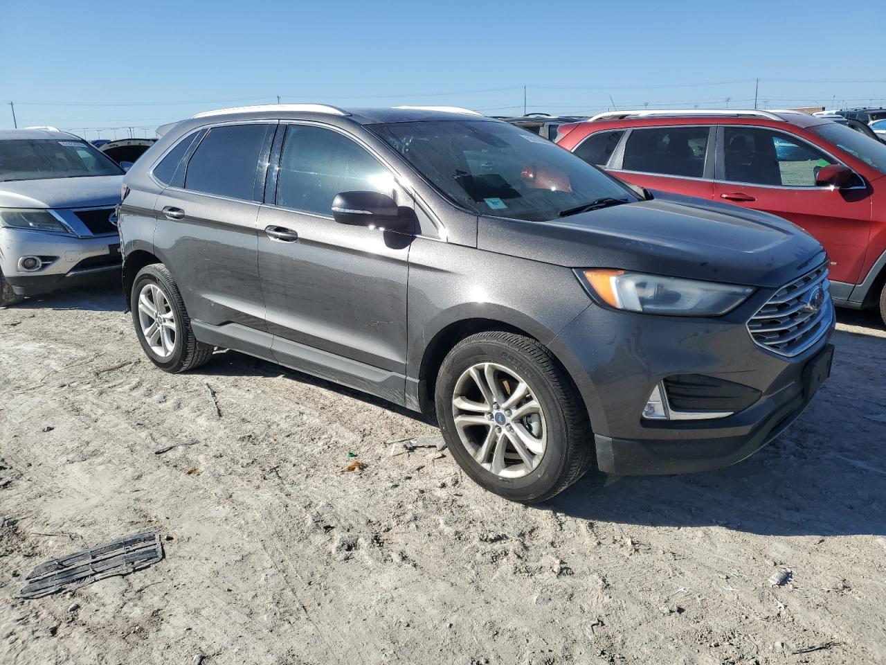 2019 Ford Edge - Image 4