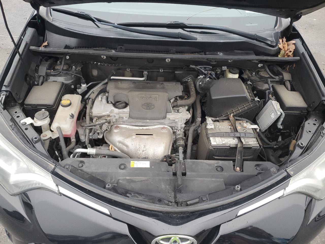 2016 Toyota RAV 4 - Image 12