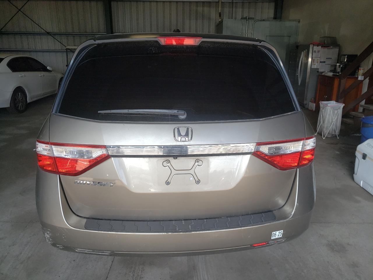 2013 Honda Odyssey - Image 6