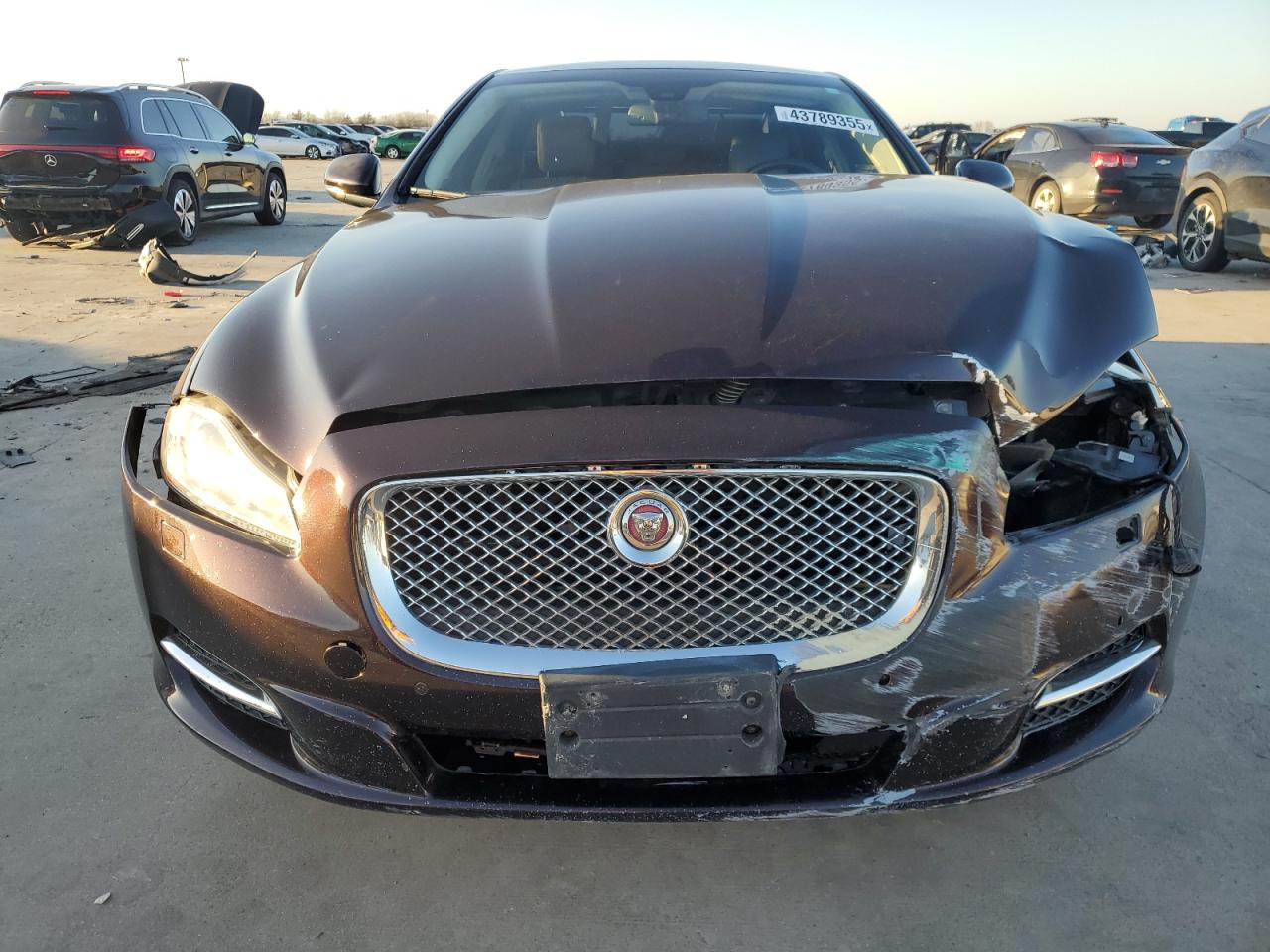 2015 Jaguar XJ - Image 5
