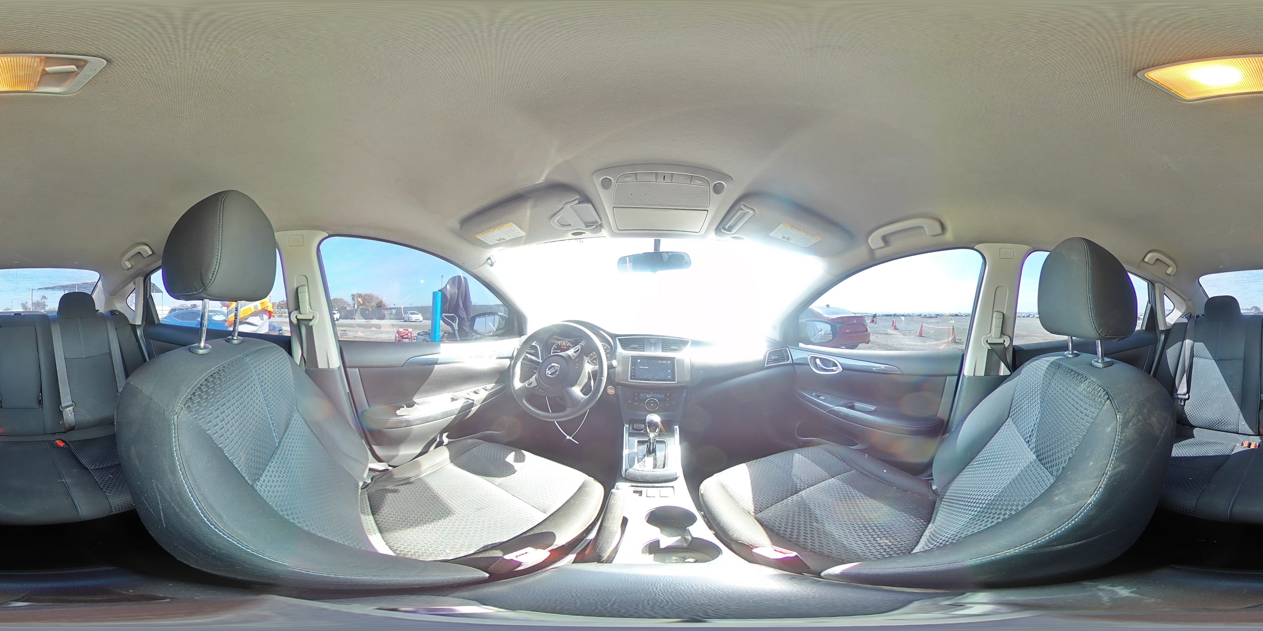2018 Nissan Sentra - Image 13