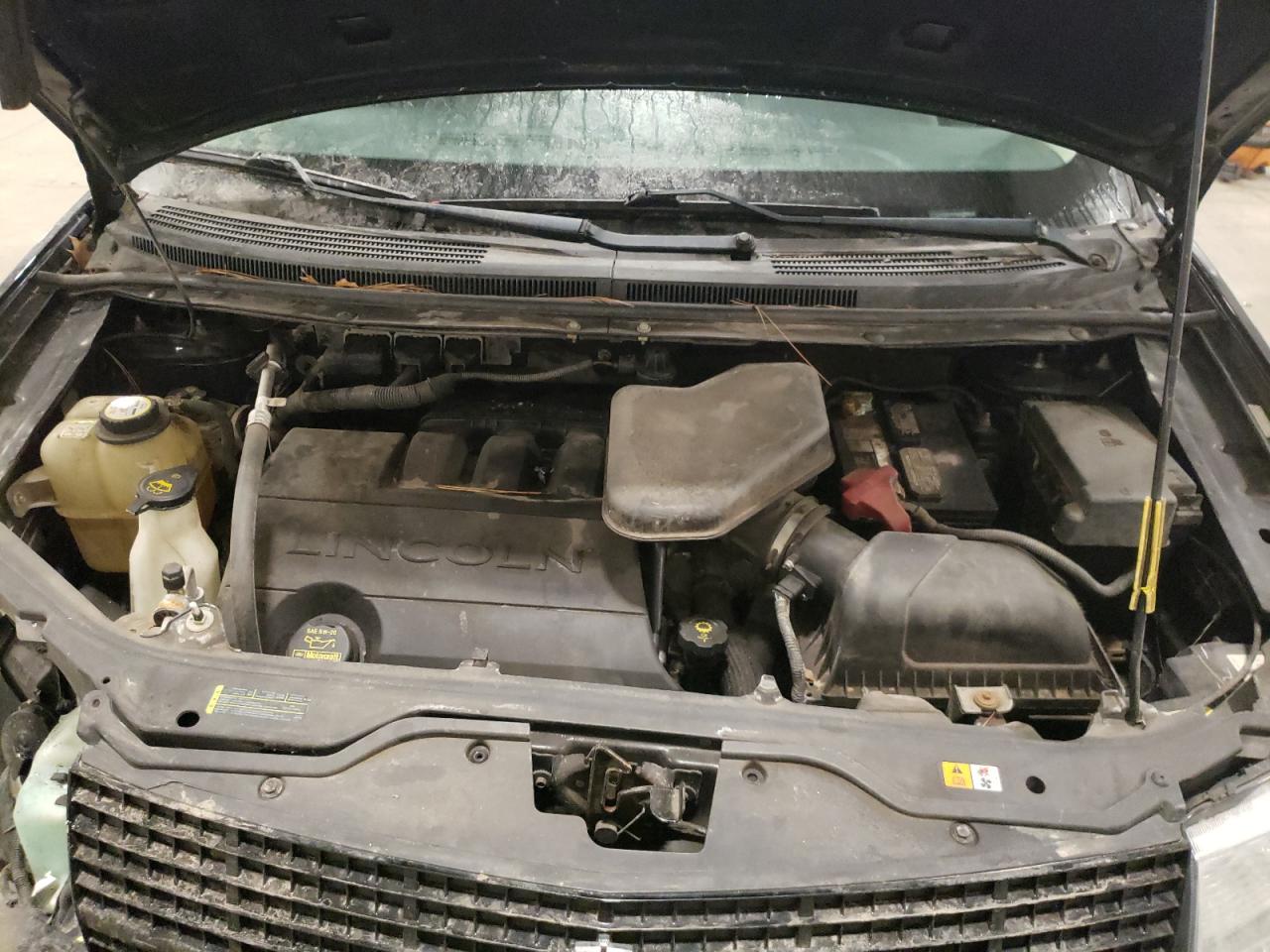 2008 Lincoln MKX - Image 12