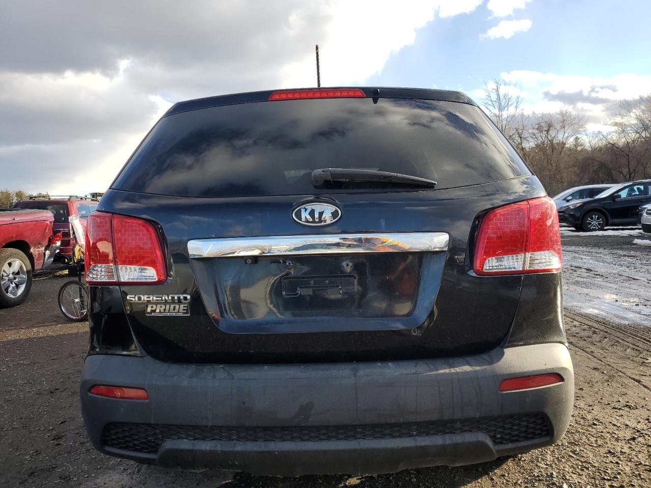 2013 Kia Sorento - Image 6