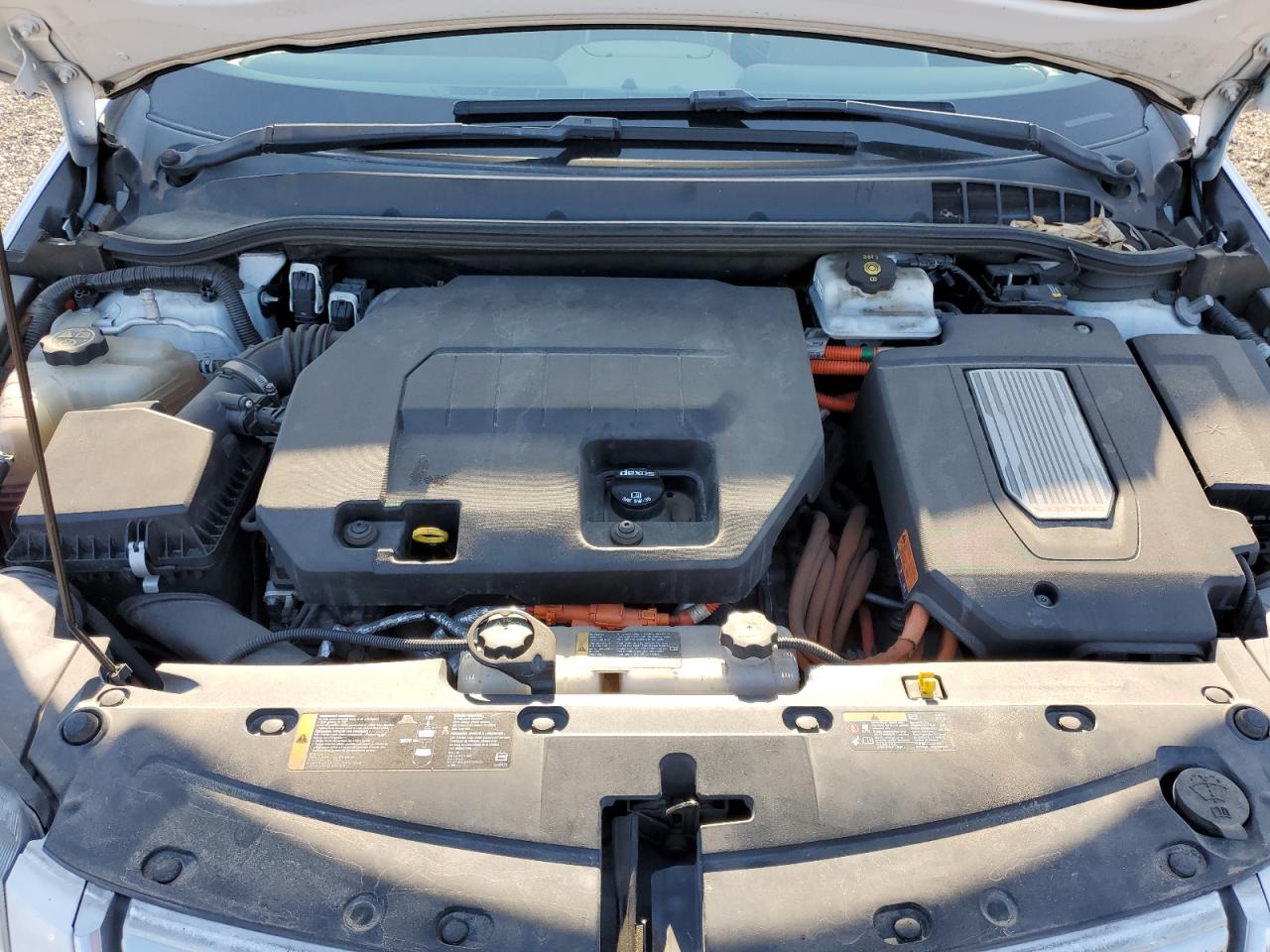 2015 Chevrolet Volt - Image 11