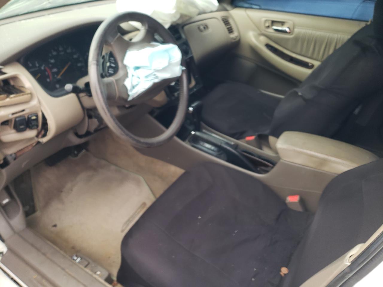 1999 Honda Accord - Image 7
