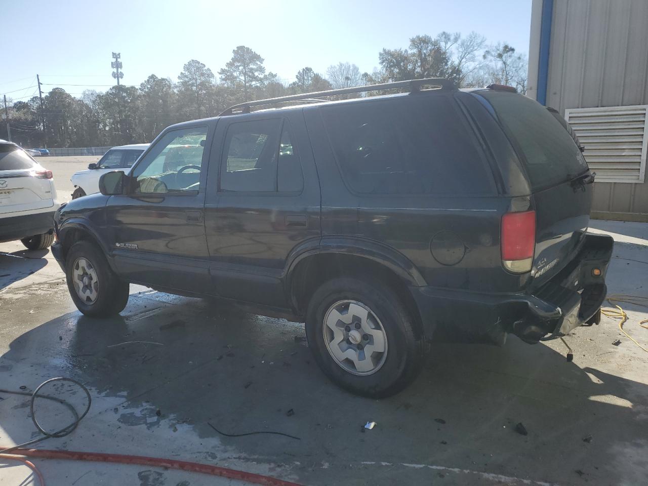 2003 Chevrolet Blazer - Image 2