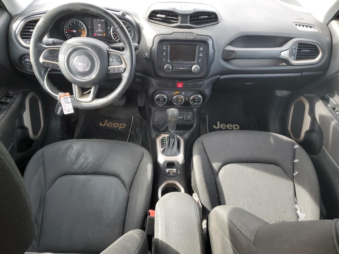2015 Jeep Renegade - Image 8
