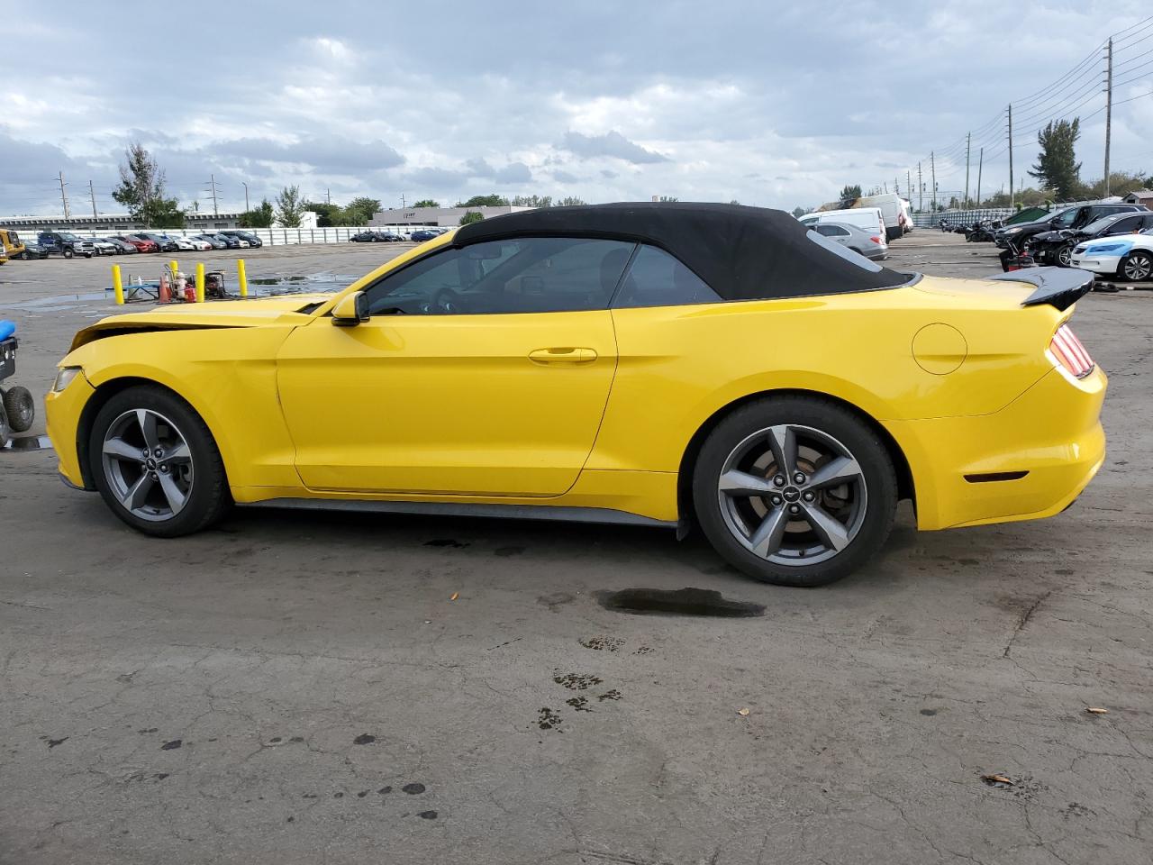 2015 Ford Mustang - Image 2