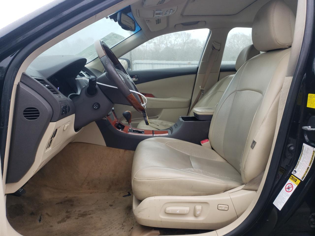 2010 Lexus ES - Image 7