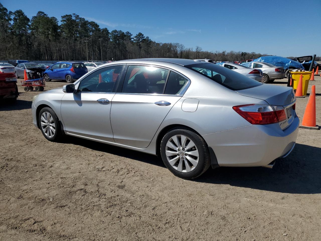 2015 Honda Accord - Image 2