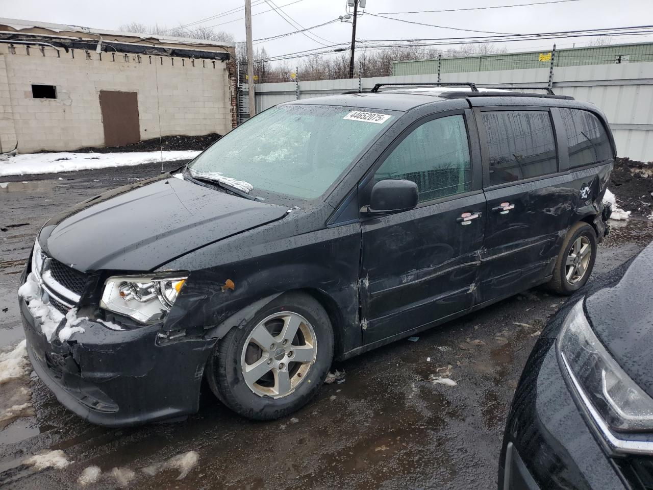 2012 Dodge Caravan - Image 1