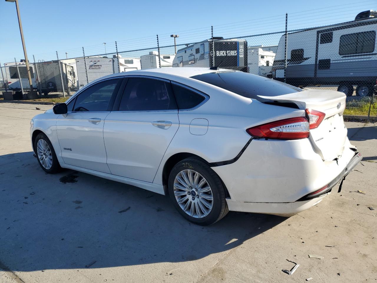 2014 Ford Fusion - Image 2