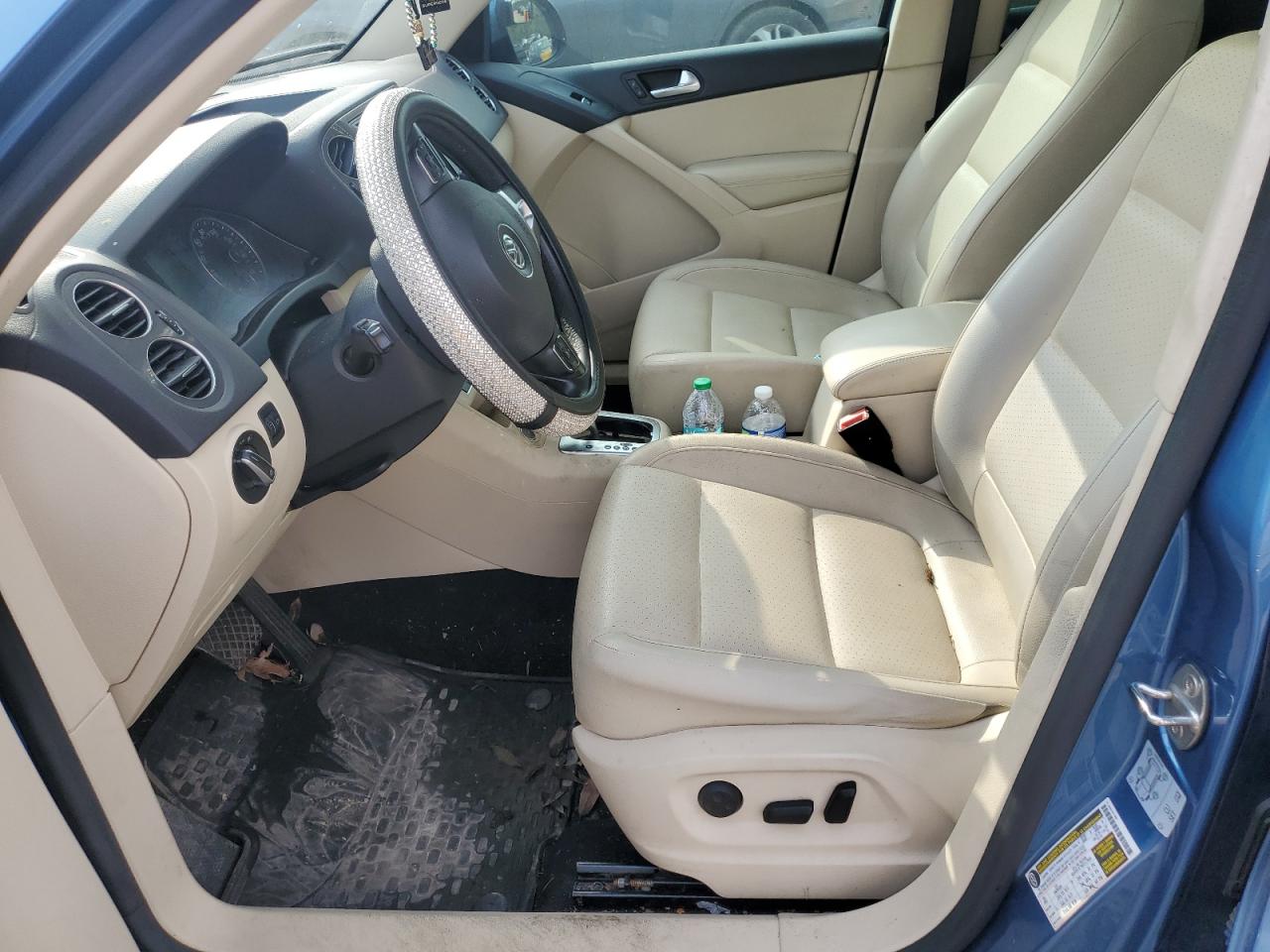 2017 Volkswagen Tiguan - Image 7