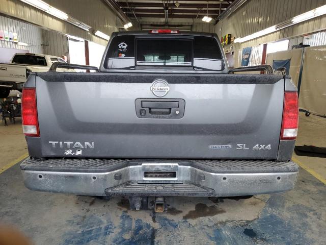  NISSAN TITAN 2015 Szary