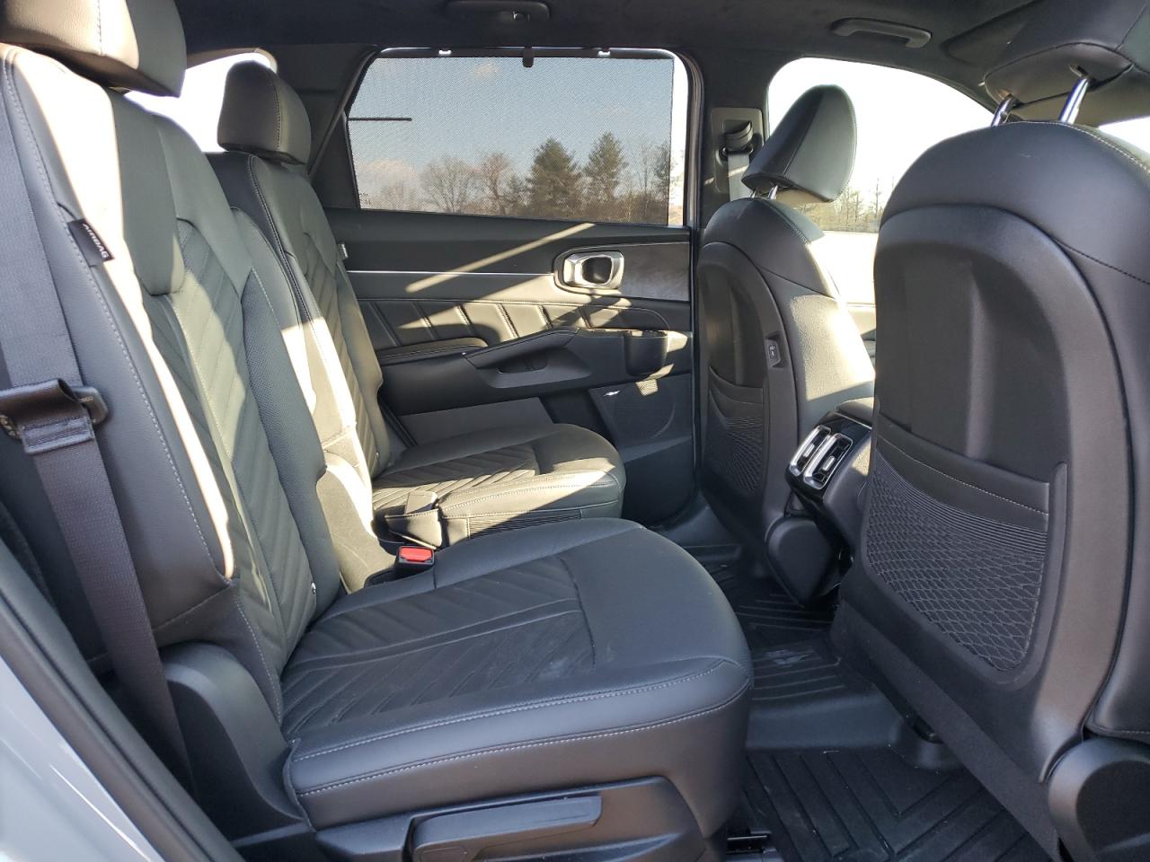 2024 Kia Sorento - Image 11