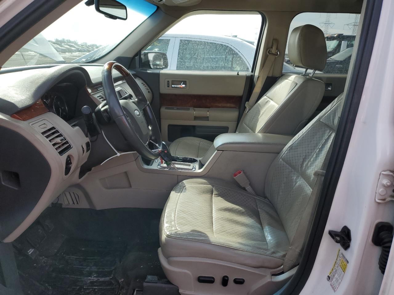 2010 Ford Flex - Image 7